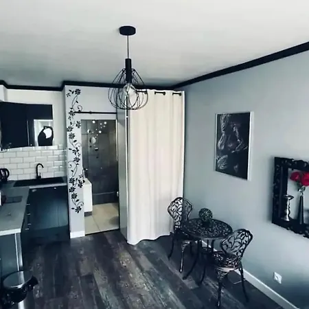 Lejlighed Orphelin Avec Balneo Proche Centre *